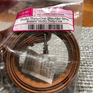 NIP Thirty One Camel Shoulder Strap